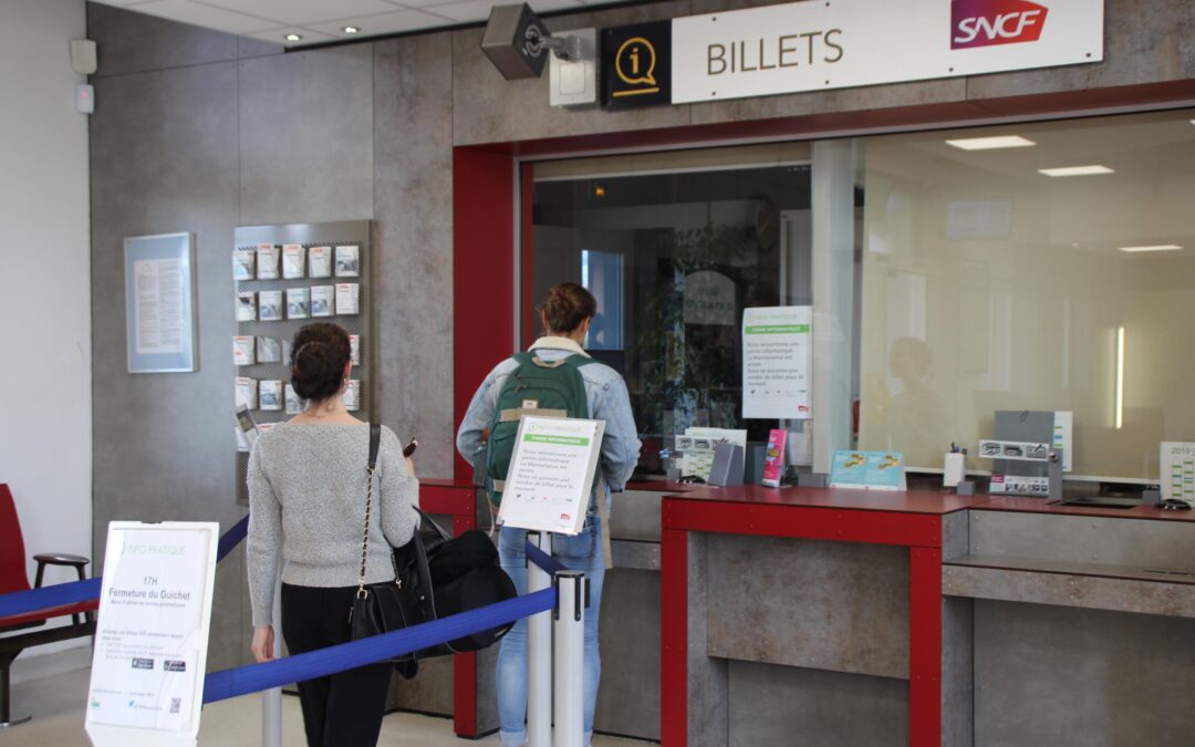 Fermeture des guichets dans les gares : la réponse du Gouvernement