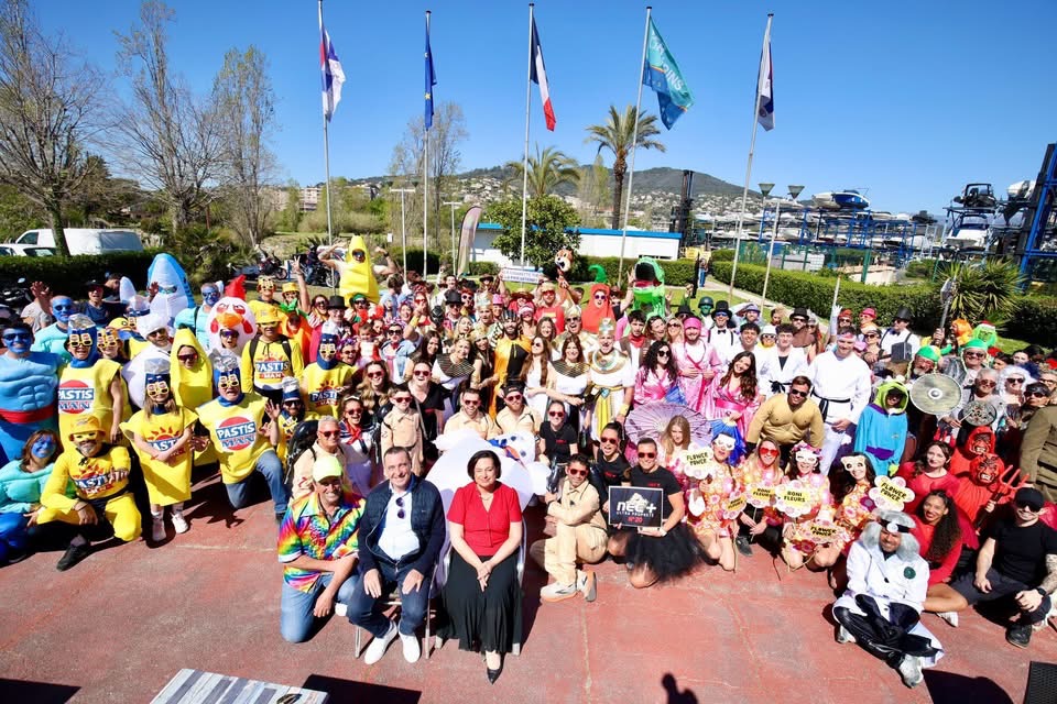 À Mandelieu-La Napoule, des commerçants engagés et festifs pour un Corso naval réussi